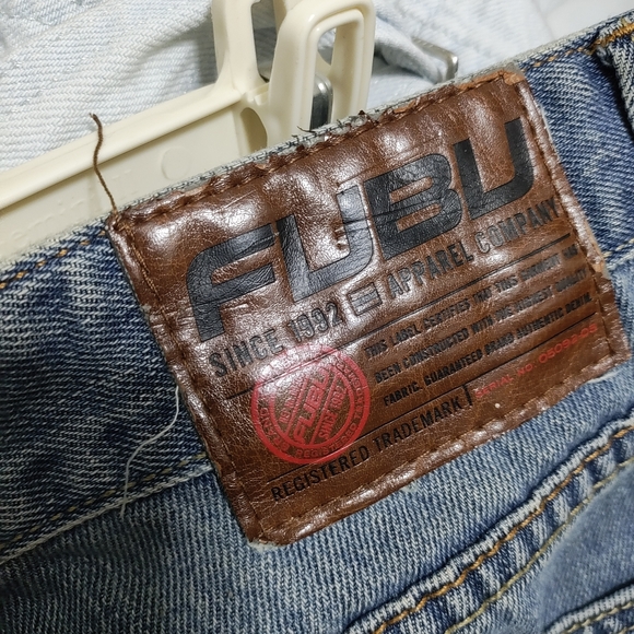 Vintage FUBU Denim Jeans Men's 30x32 Straight Cut Hip Hop Y2K Clean - Picture 9 of 11